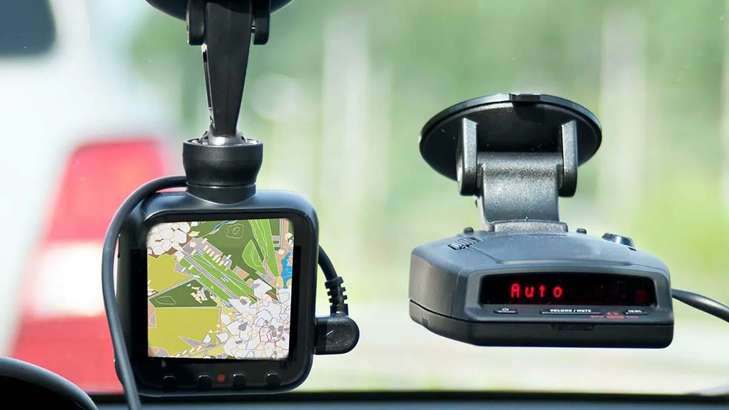 Как называется штука в машине. Car Radar Detector. Антирадар Тойота. Антирадар для автомобиля и камера. Прибор в машину для определения камер на дороге.