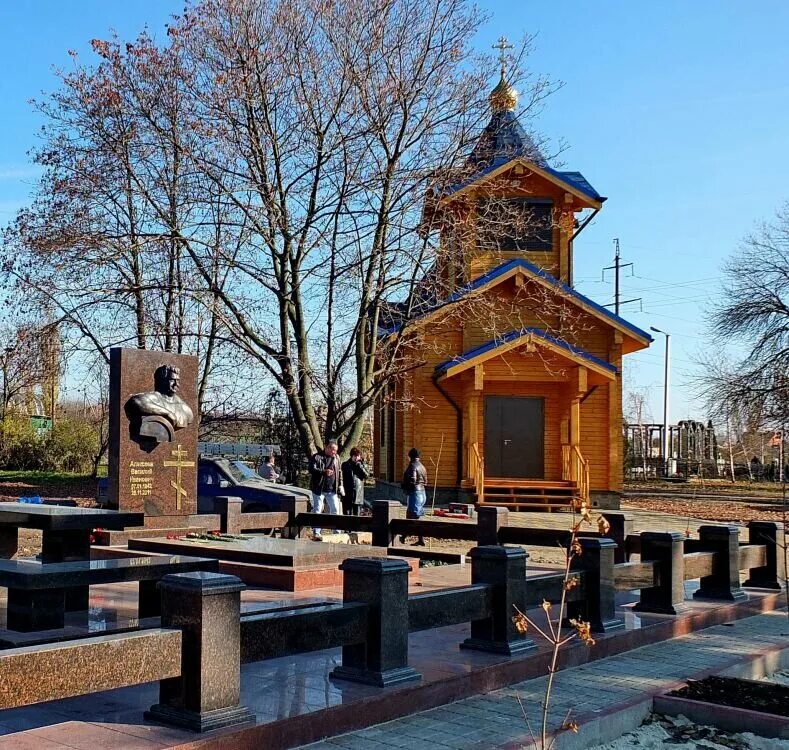 донской кладбище в москве. донской кладбище в москве. донской монастырь могилы знаменитостей. колумбарий донского кладбища. донской монастырь колумбарий.