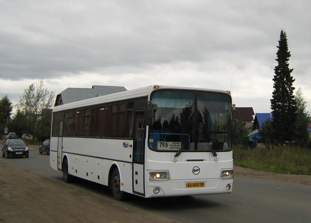 Автобус Лысьва Пермь. Автобус 796 Пермь. Лысьва Екатеринбург автобус. Автовокзал Лысьва.