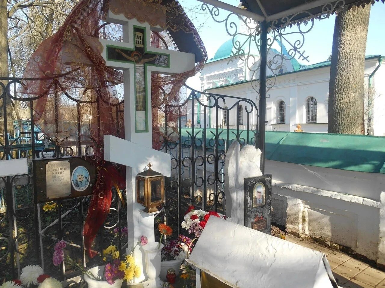 Чудиново могила дуняши. Чудиново челябинская область храм. Чудиново могила дуняши. Чудиново челябинская область дуняша. Село чудиново дуняша.