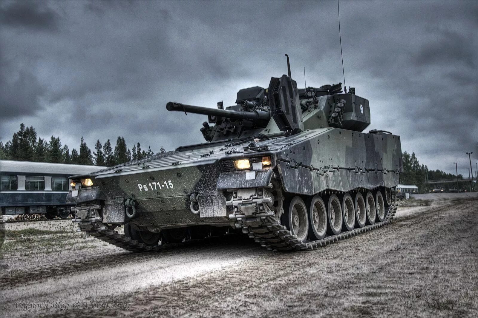 Бмп cv90. Бмп cv9030. бмп швеции cv90. бмп cv-9040.