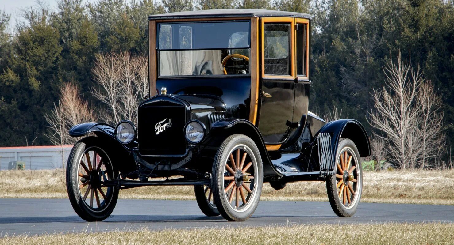 Какая лучше первая машина. Ford model t 1908 и 1927.