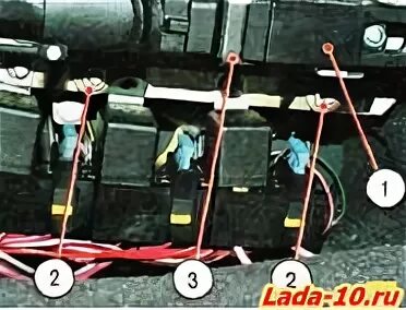 Реле ЭБУ ВАЗ 2110. Предохранитель на бензонасос ВАЗ 2110 16 клапанов. Реле топливного насоса ВАЗ 2110 16 клапанов. Предохранитель бензонасоса 2110 8 клапанов.