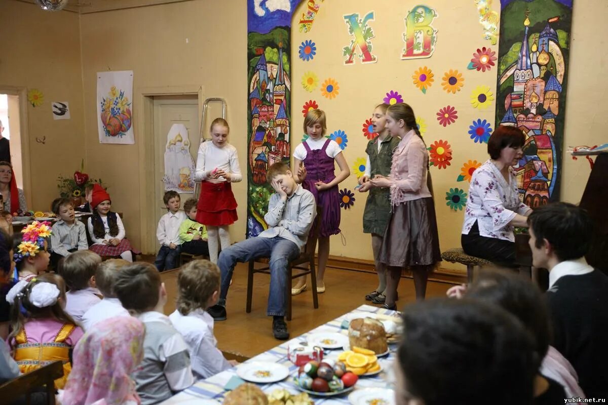 Воскресная школа Пасха. Пасхальный праздник в воскресной школе. Пасха в детском саду. Пасхальные мероприятия для детей. Сценка на пасху для детей