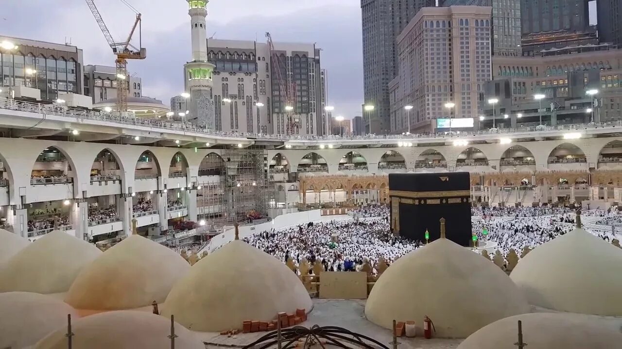 Makkada suratga olib quyaman mp3. Makkada. самый красивый азан. гўзал азонлар. kabatulloh.