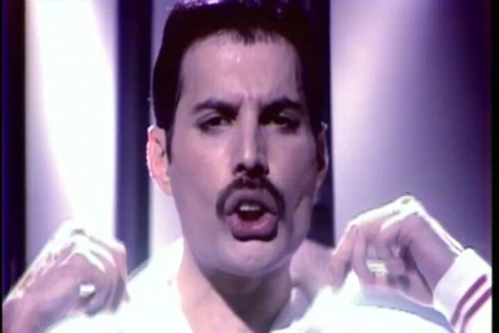 Фредди Меркьюри. Freddie Mercury back chat. Queen back