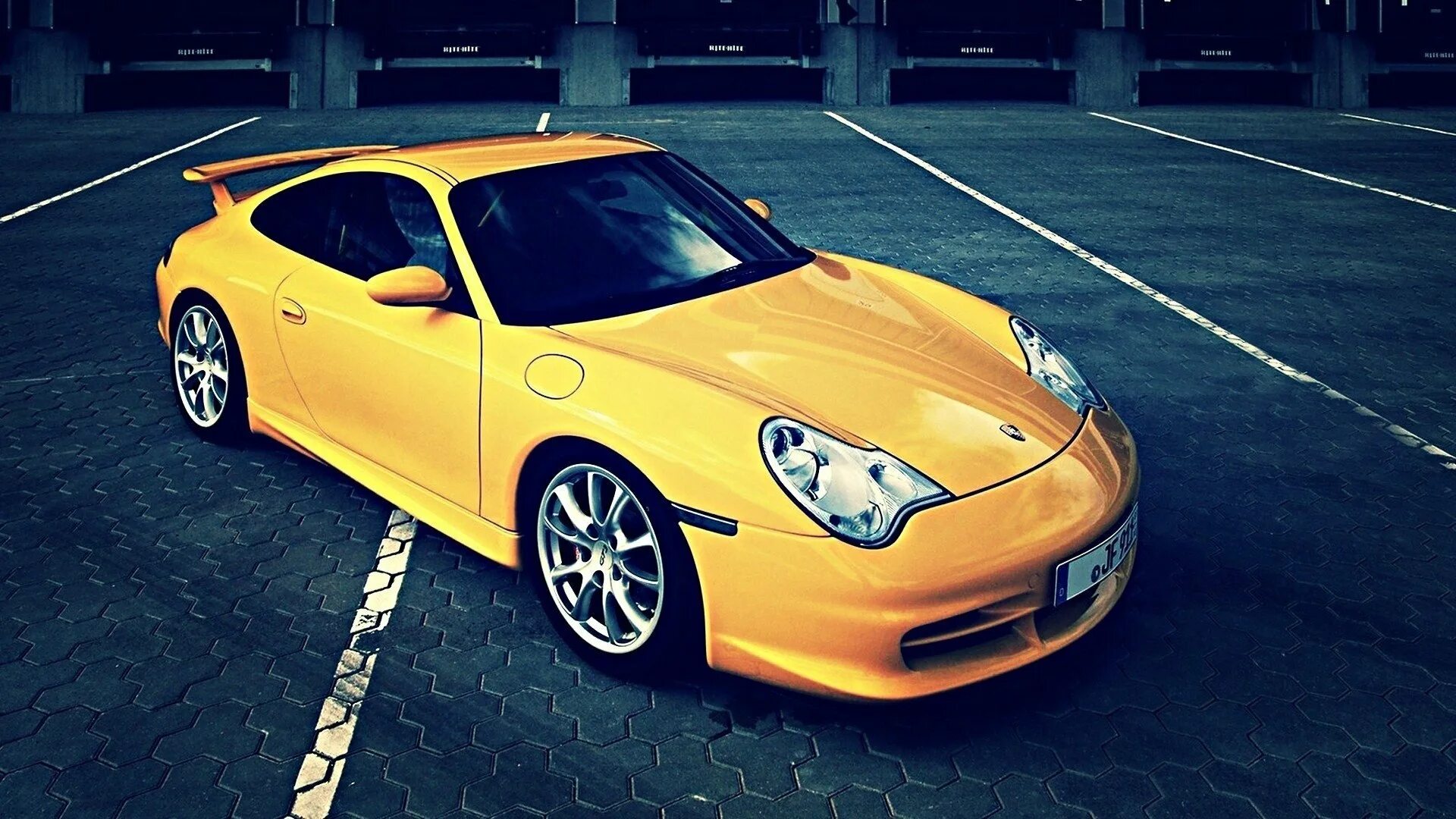 Как играть в желтую машину. Porsche 911 gt3 996. Porsche 911 Carrera 996. Порше Каррера ГТ желтый. Порше 911 желтый.