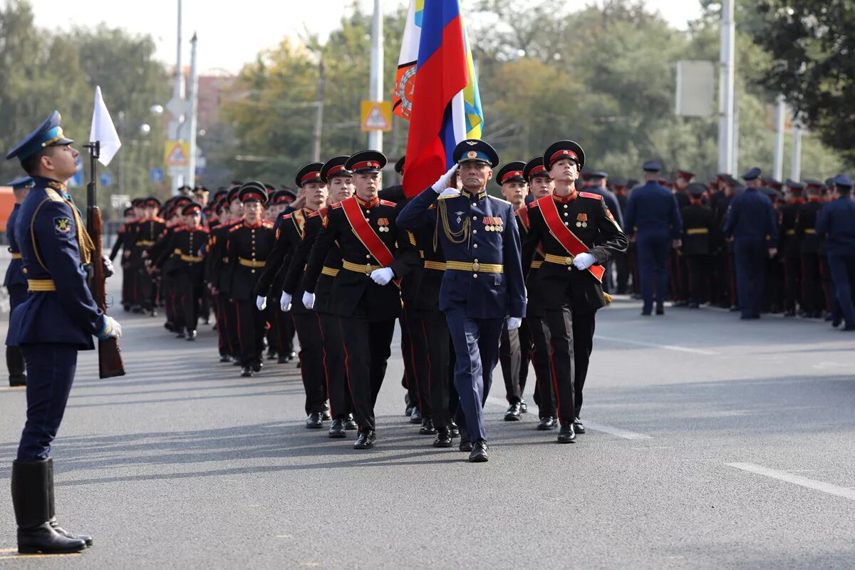 Тверское сву. Суворовское военное училище Тверь. Калининское Суворовское училище. Тверское Калининское Суворовское военное училище. Калининском Суворовское училище.