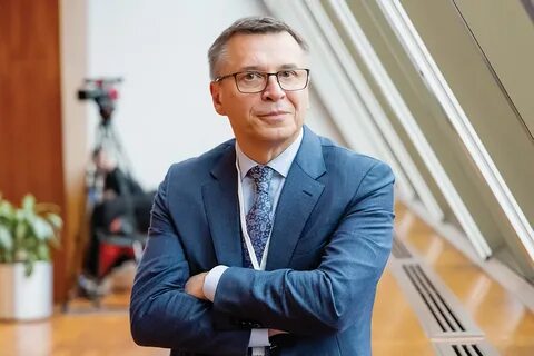 Руководитель страхование