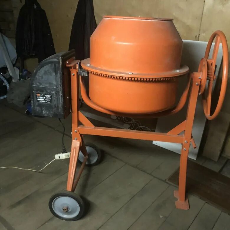 Бетономешалка prorab ecm 125. Бетономешалка прораб 125. Бетономешалка prorab ecm 160. Бетономешалка prorab ecm 160. Груша для бетономешалки прораб есм 160 со штырем.