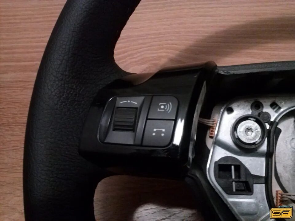 Как сделать кнопки на руле. Opel кнопки руля 2005.