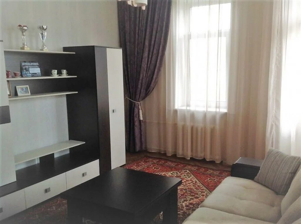 аренда квартир волгоград. апартаменты центр волгоград. снять квартиру на волге волгоград тулака. горничная гостиница в волгограде ул новороссийская 8. снять квартиру в центре волгограда.