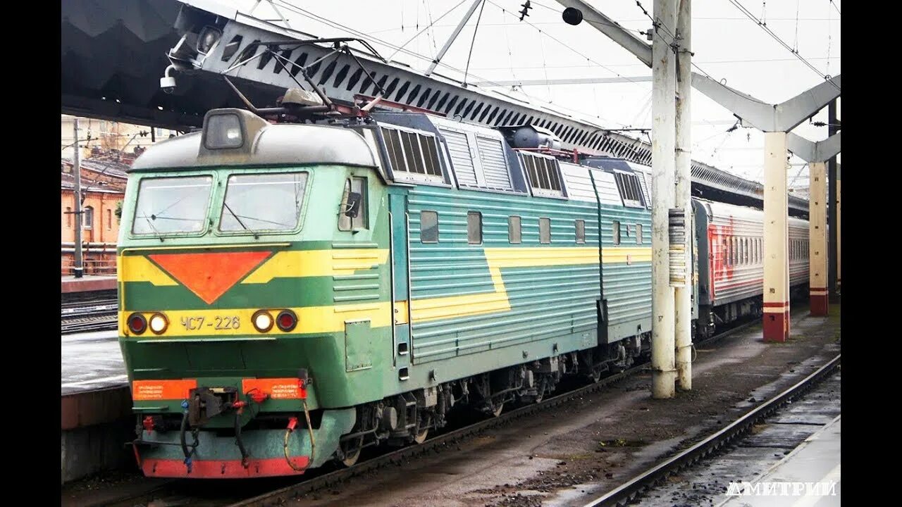 Поезд спб курск. Чс7 226. Фирменный поезд Соловей. Чс7-011. Фирменный поезд Соловей Курск Москва.