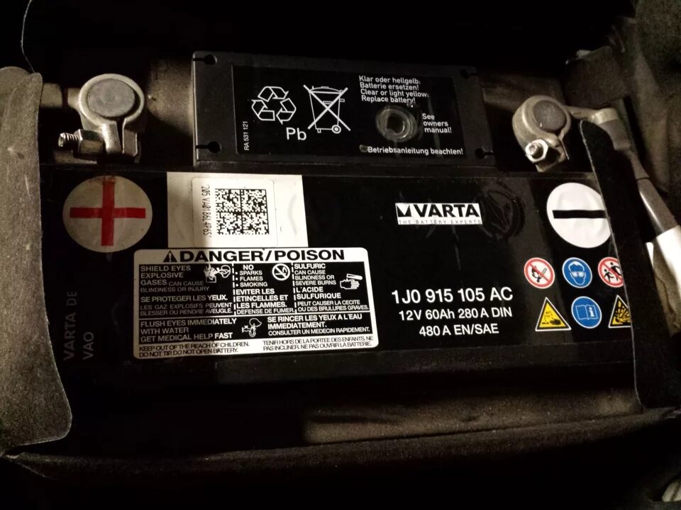 Какой аккумулятор тигуан 1.4. Аккумулятор varta 1j0 915 105 ac 12v 60ah 280a din. фольксваген тигуан акб. фольксваген тигуан 1,4 аккумулятор. аккумулятор 5k0915105d.