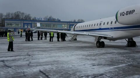 Самолет киров санкт петербург