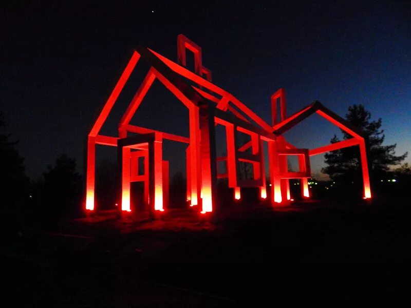 Призрачная деревня. Деревня арбузово невский пятачок. Деревня арбузово памятник. Призрачная деревня мемориал. Призрачная деревня арбузово.