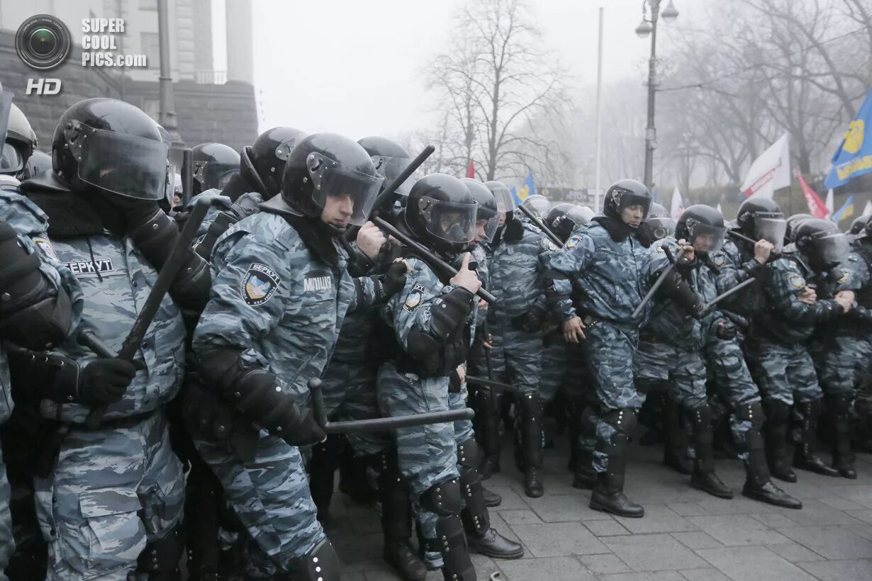 Беркут это спецназ. Беркут спецназ Украины Майдан. Беркут (спецподразделение МВД Украины). Бойцы Беркута.