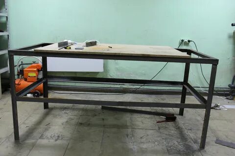 Как сделать кузнечный стол