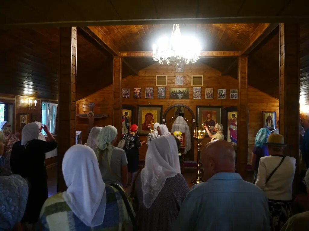 Богослужение в храме ефросиньи полоцкой. Храм ефросиньи полоцкой в кунцево. Богослужение в храме ефросиньи полоцкой. Спасо-евфросиниевский монастырь в полоцке игумения евфросиния. Богослужение в храме ефросиньи полоцкой.