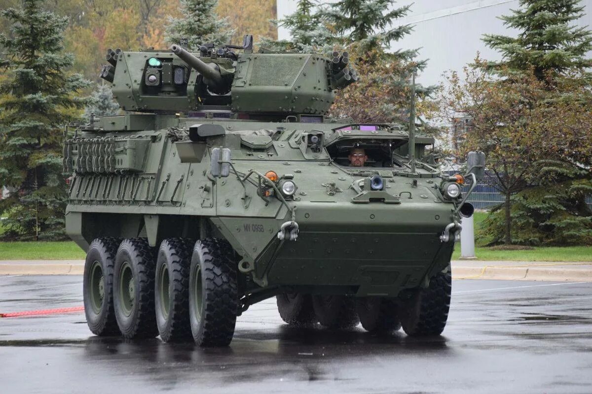 Новый страйкер. БТР м1126 Страйкер. Stryker Боевая бронированная машина. М1126 Stryker. БТР США Страйкер.