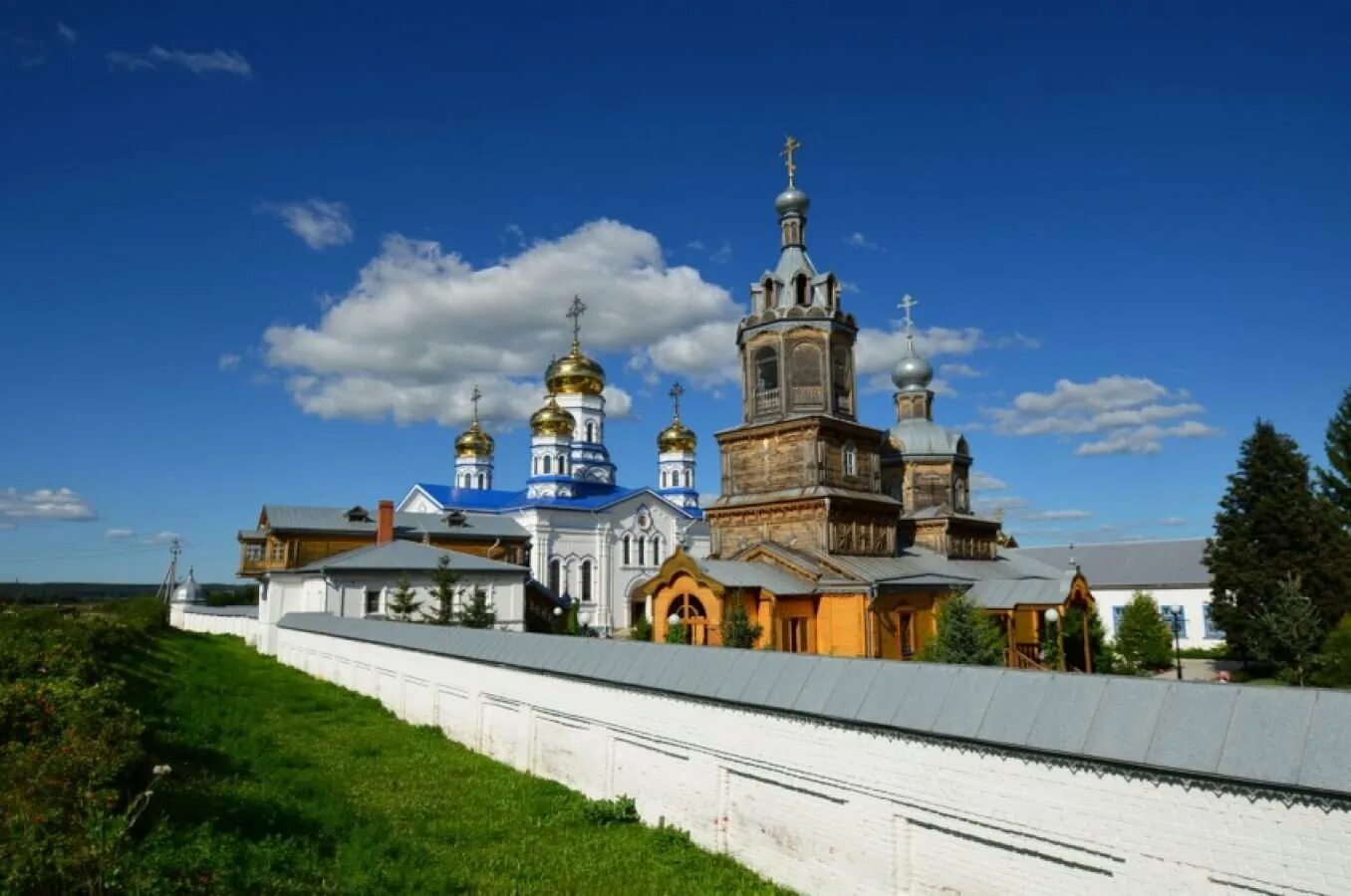 Вознесенский тихвинский монастырь цивильск. Цивильск чувашская республика чувашия. Чувашия цивильск достопримечательности. Цивильск чувашия. Цивильск монастырь тихвинской иконы божией матери.