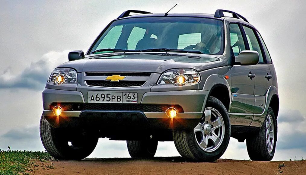 Chevrolet Niva. Нива 4х4 Шевроле зелёная. Нива Шевроле 2015. Нива Шевроле 2002. Нивы шеви б у