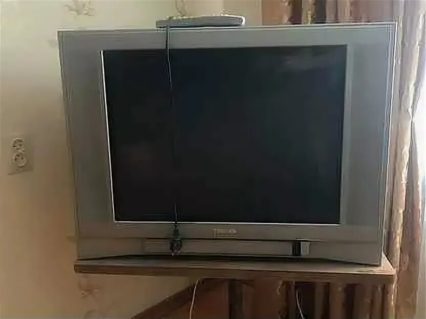 Sony wega engine телевизор. Телевизор тошиба 29vh36g. Продам телевизор отражение. Телевизор samsung элт 51 см. Продается телевизор.