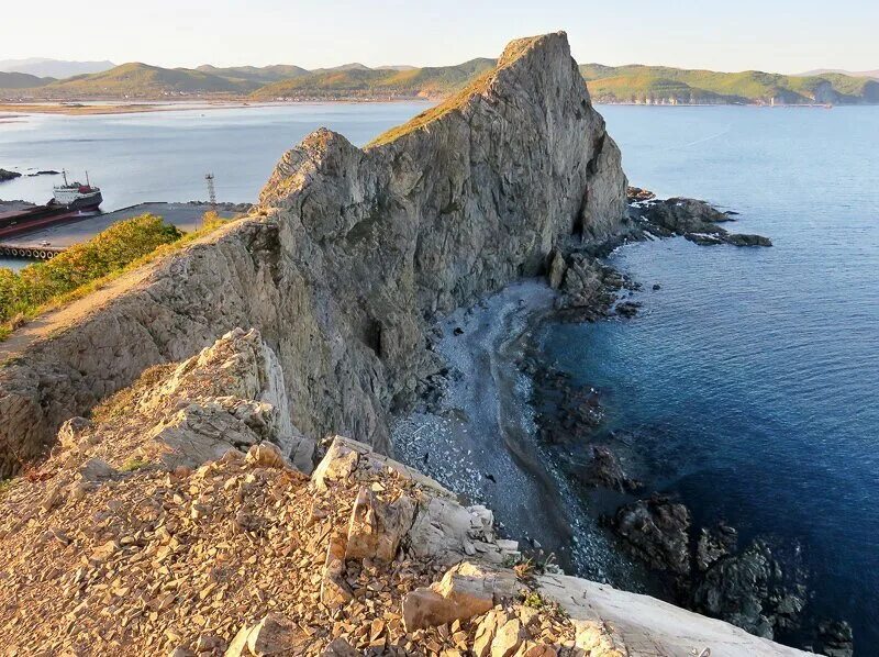 Морской прогноз приморский. Приморье Рудная Пристань. Скала Утопленница Рудная Пристань. Рудная Пристань Утопленница. Хабаровск - Рудная Пристань.