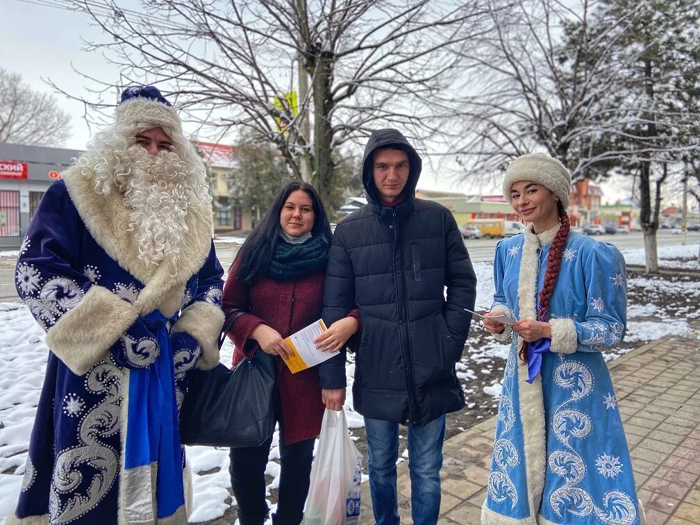 Погода в новокубанске на 10 краснодарский. Жители в поселке Глубоком Новокубанский район. Сайт администрации Новокубанского района Краснодарского края. Новодеревянковская Краснодарский край. Климат Новокубанска.