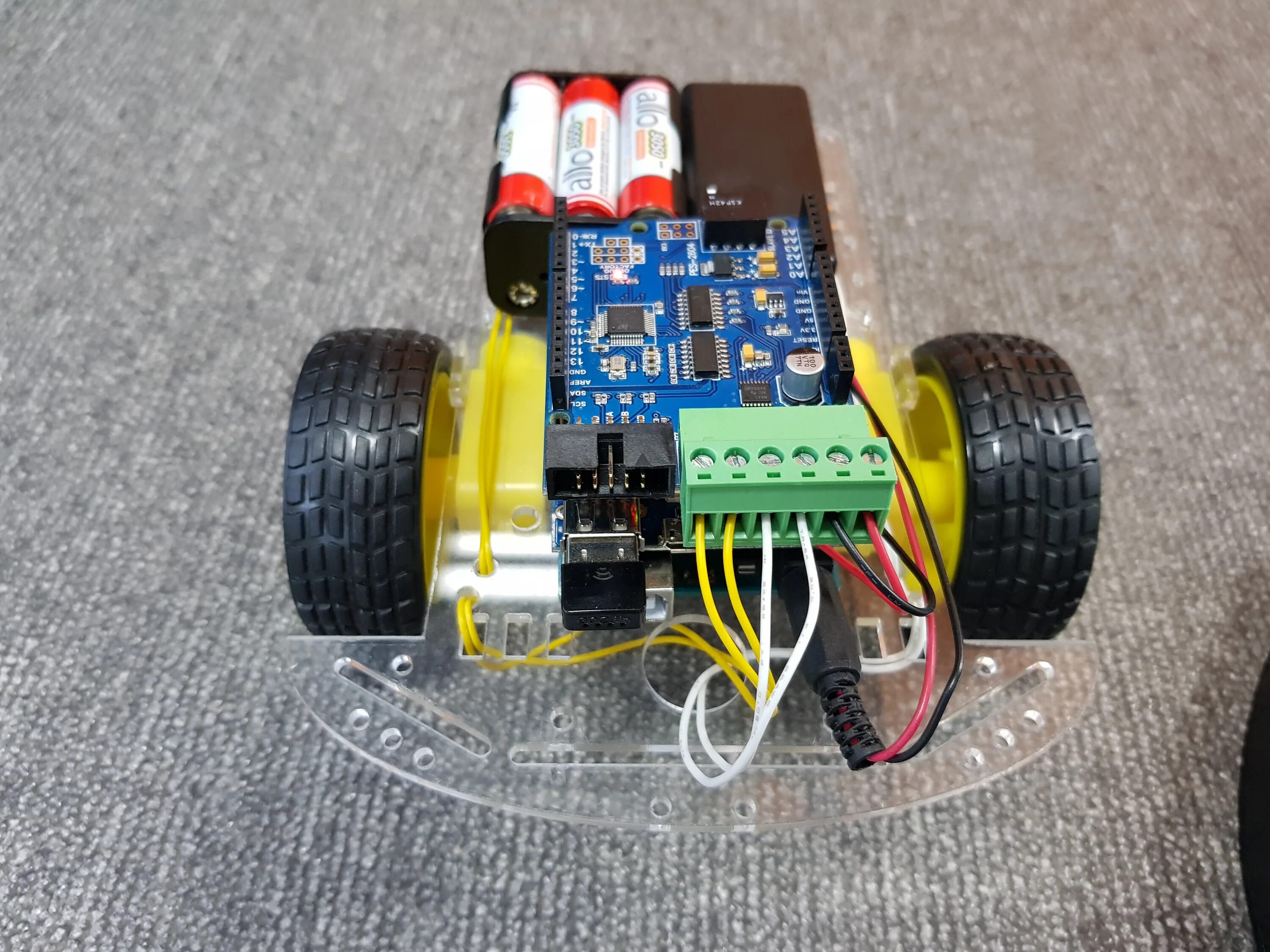 Arduino motor control. Dc motor arduino. arduino uno motor shield dc motor control. dc моторы ардуино. aduoino motor reduktor.