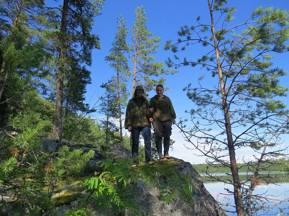 сотрудник заповедника. работники заповедника. работники заповедника. охрана байкальского заповедника. люди в заповеднике.