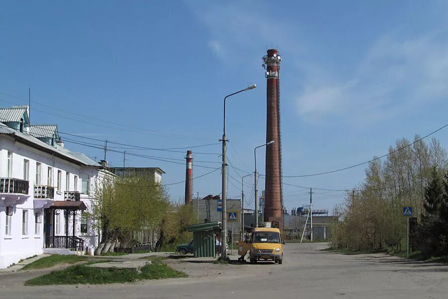 В больницу касли. Старый город касли. Касли коммуны 65. Город касли челябинская область. Касли коммуны 65.