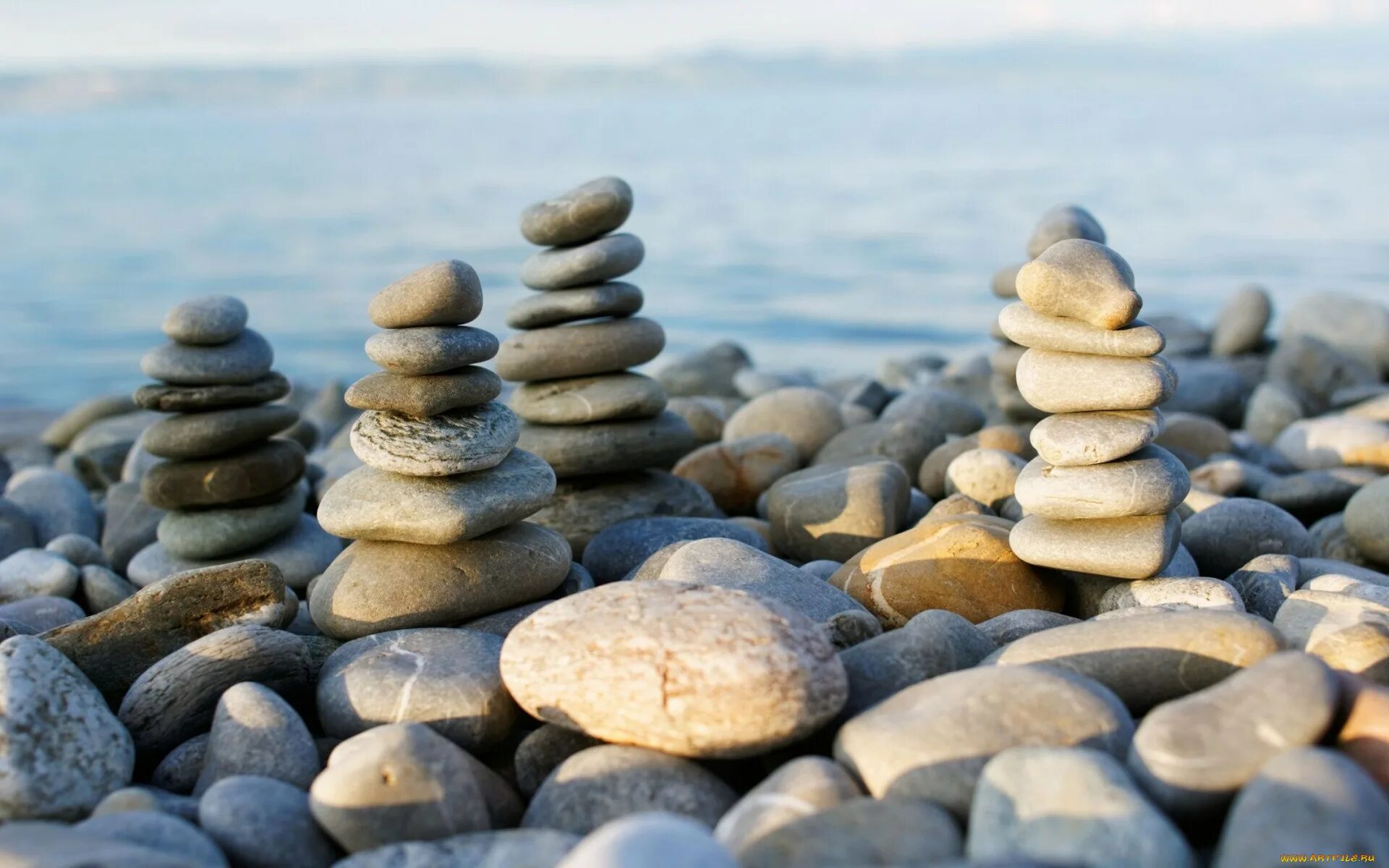 Неживая природа камни. Красивые речные камни. Красивые камушки. Море камни. Морские камни.