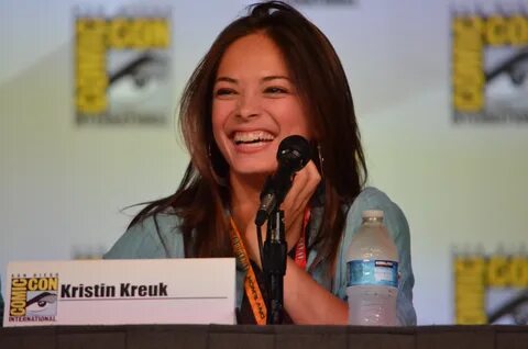 Kristin Kreuk is too pretty/cute/exotic (srs) (hnnng). 