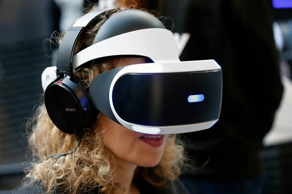 * VR-гарнитура Sony PLAYSTATION 2. PLAYSTATION VR. VR шлем. Гарнитура виртуальной реальности. Виртуальная шлем купить для пк