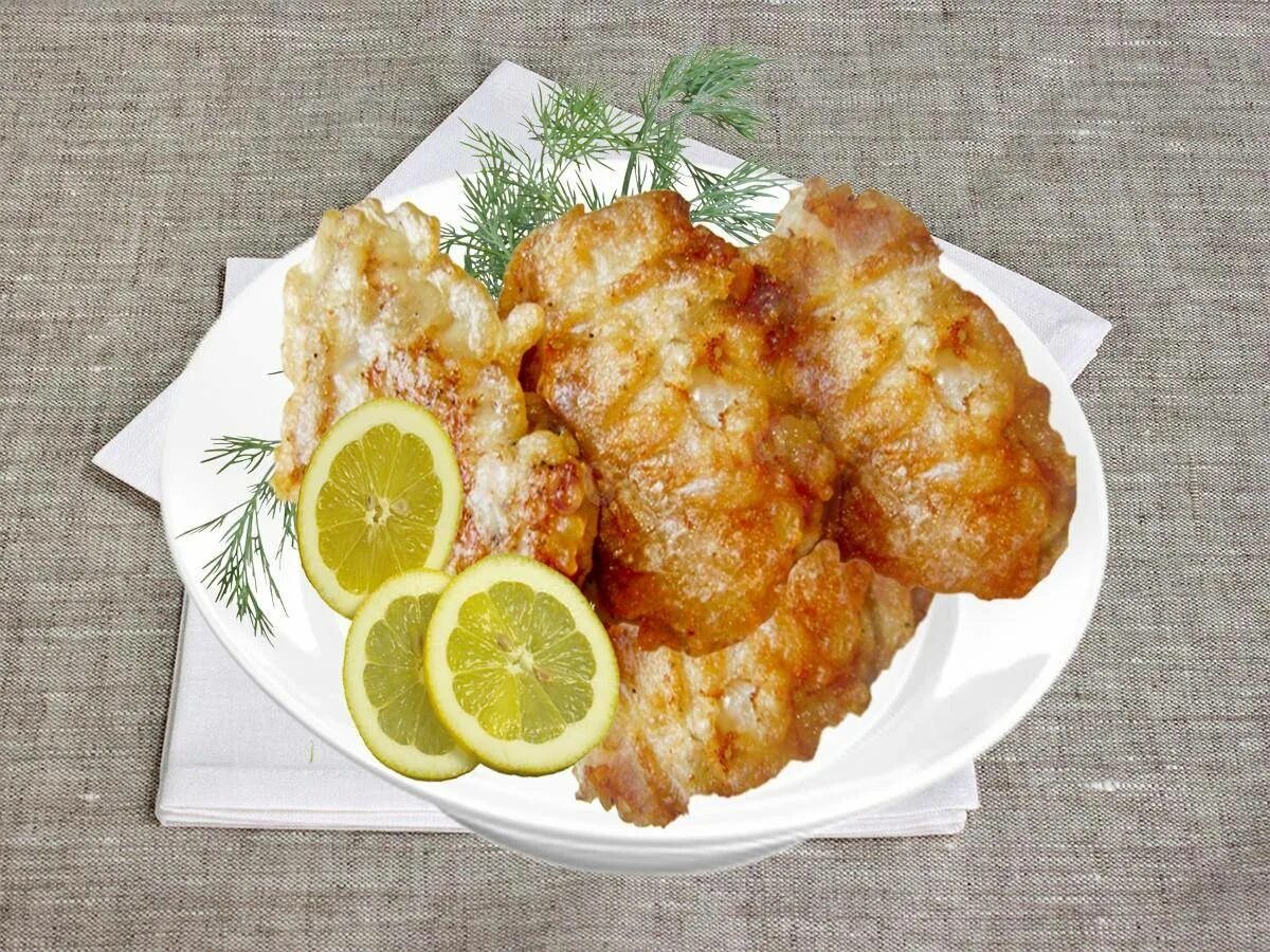 Как пожарить минтай вкусно и сочно. Филе минтая в кляре. жареная рыба в кляре минтай. минтай в кляре ~ 500г. рыбное филе в кляре.
