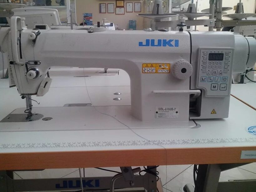 Juki швейная ddl3000. Джуки 8100е. Промышленная швейная машина «Juki DDL-8700-7wb. Juki DDL-8100e.