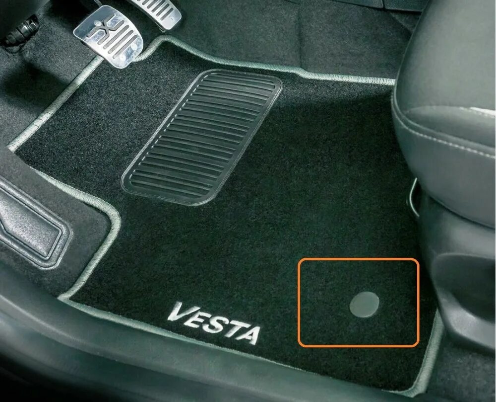 Оригинальные коврики весты. Коврики лада веста св оригинал. Ворсовые ковры лада веста. Коврики в салон лада веста св. Коврики лада веста 99999218073182.