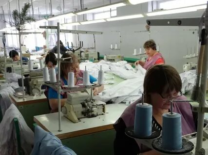 Закрыли швейную фабрику
