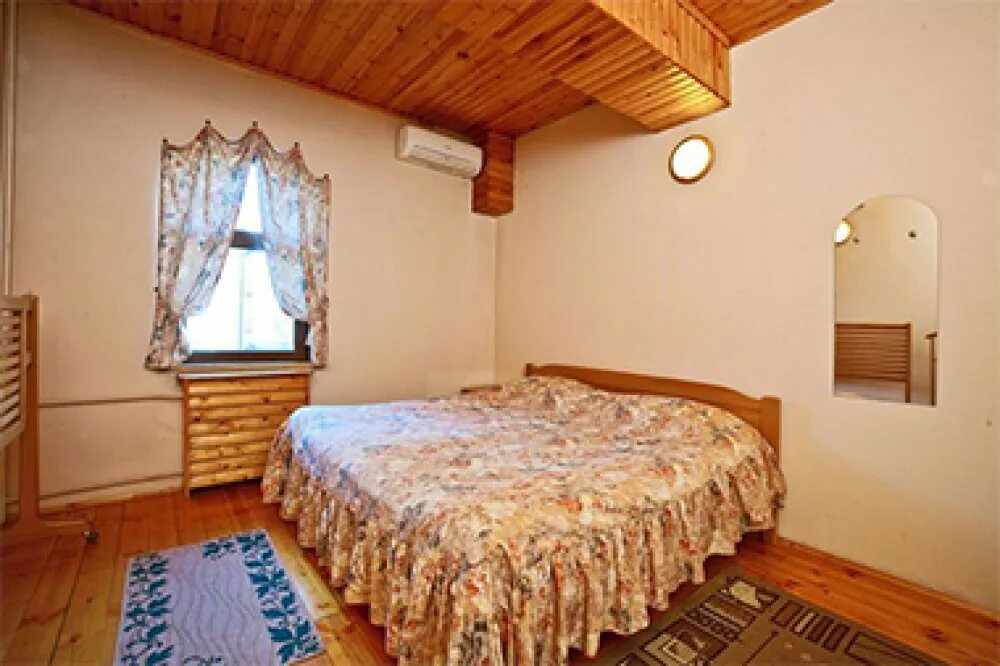 Горный ул радищева 46 горячий ключ. Residence park hotel горячий ключ. Горячий ключ гостиница м4. Горячий ключ гостиница м4. Очаровательная полянка горячий ключ гостиница.