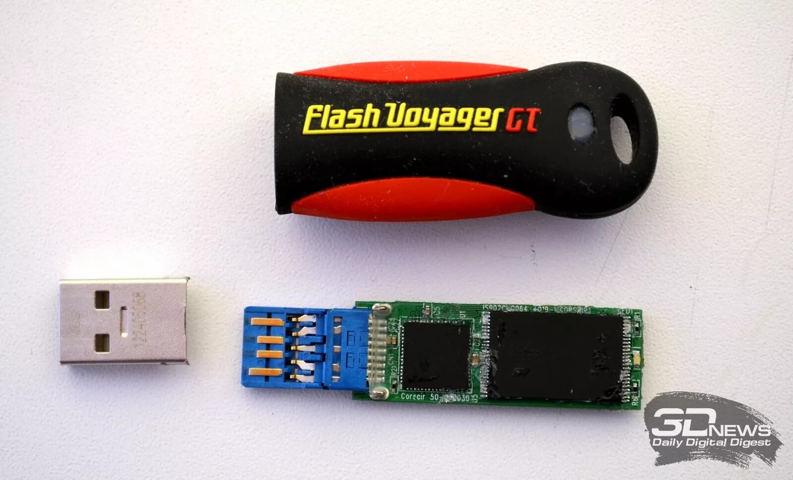 Ремонта flash. USB 3.0 флешка чип микросхема. Устройство флешки. Конструкция флешки. Разобранная флешка.