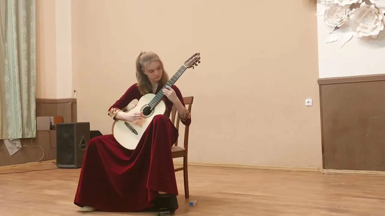 3 школа в советске калининградская обл. Советск музыкальная школа. Советск музыкальная школа. Советск музыкальная школа. Женский оркестр гитара.