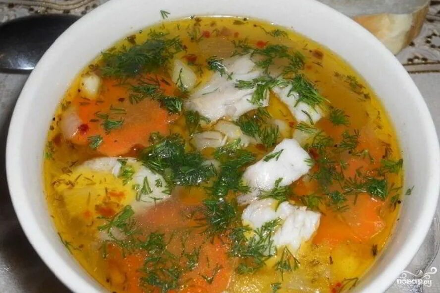 Уха из головы с пшеном. Уха из толстолобика. суп из толстолобика. уха из головы толстолобика. уха из толстолобика голов.