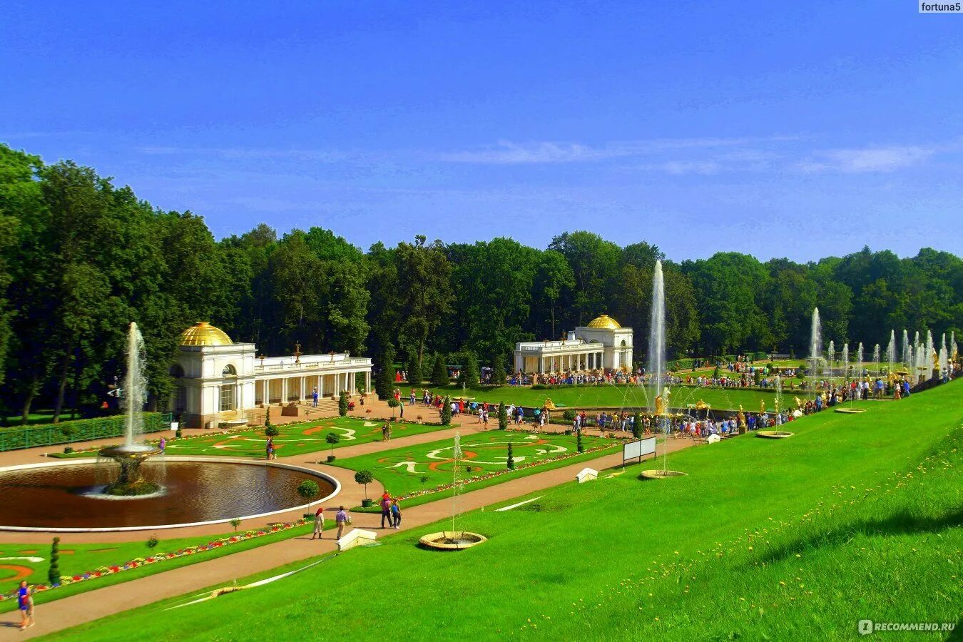 Заповедник петергоф. Petergof-land, петергоф. дворцово-парковый заповедник петергоф. петергоф парк музеев. яблоневый сад в петергофе.