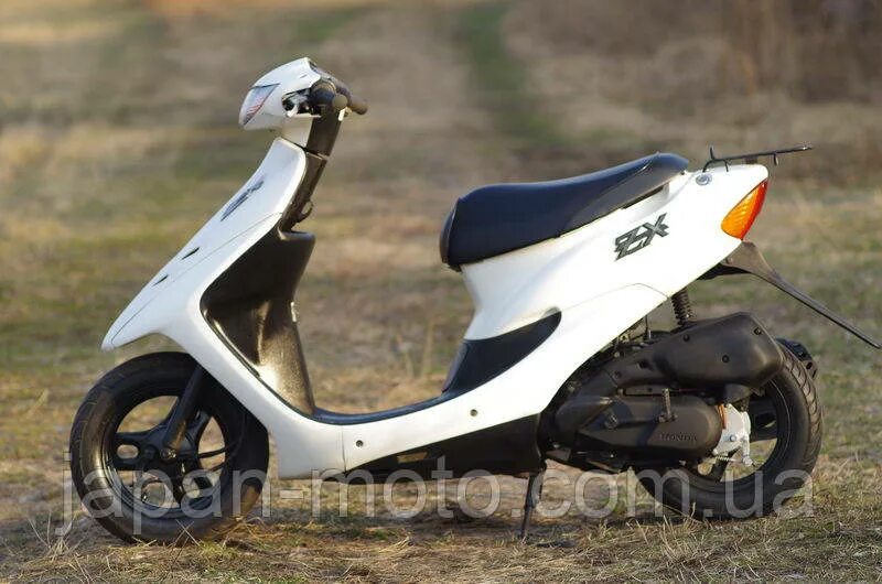 Скутер Honda Dio 34. Honda Dio 34 ZX. Хонда дио 34 белая. Хонда дио АФ 34 белая. Скутер honda 34