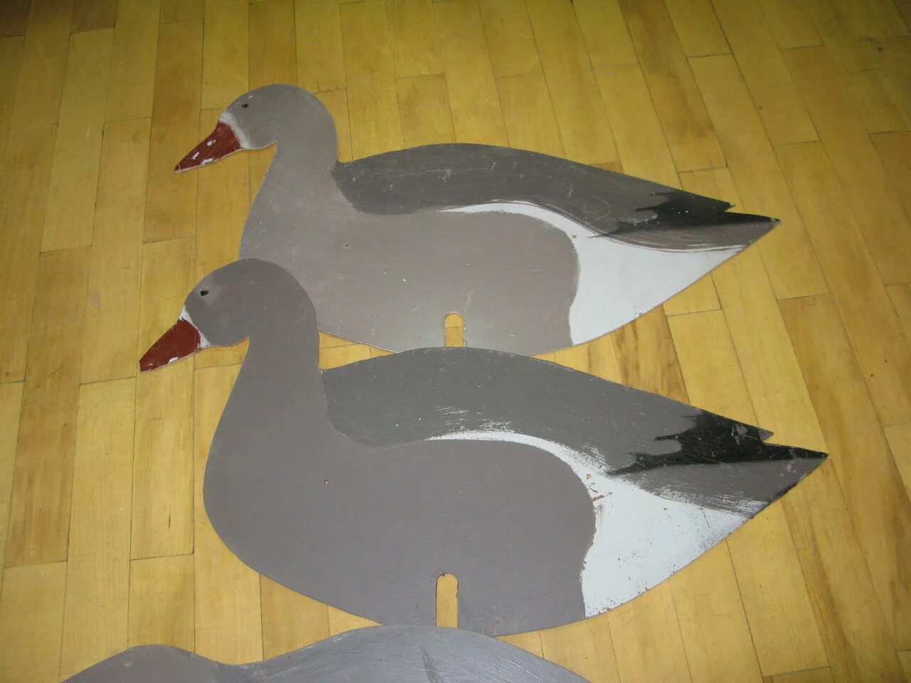 поделка гусь своими руками. чучела гусей из ткани. поделка гусь из бумаги. фанерные профиля гусей. чучела гусей скорлупки спорт пласт.