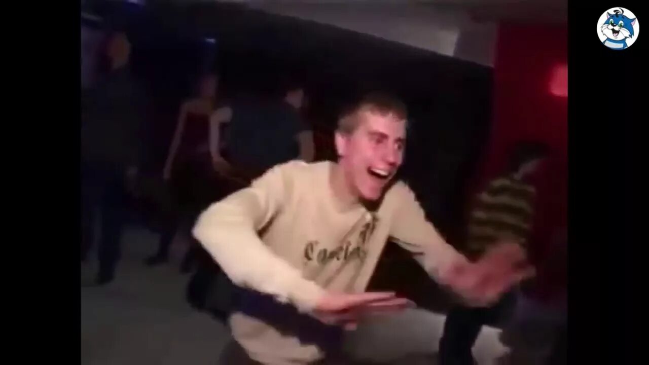 Чистка зубов 2 раза в день. Веселый зуб. Гигиена полости рта для детей дошкольного возраста. Немцов мем. Зубы чистию танцую лучше всех.