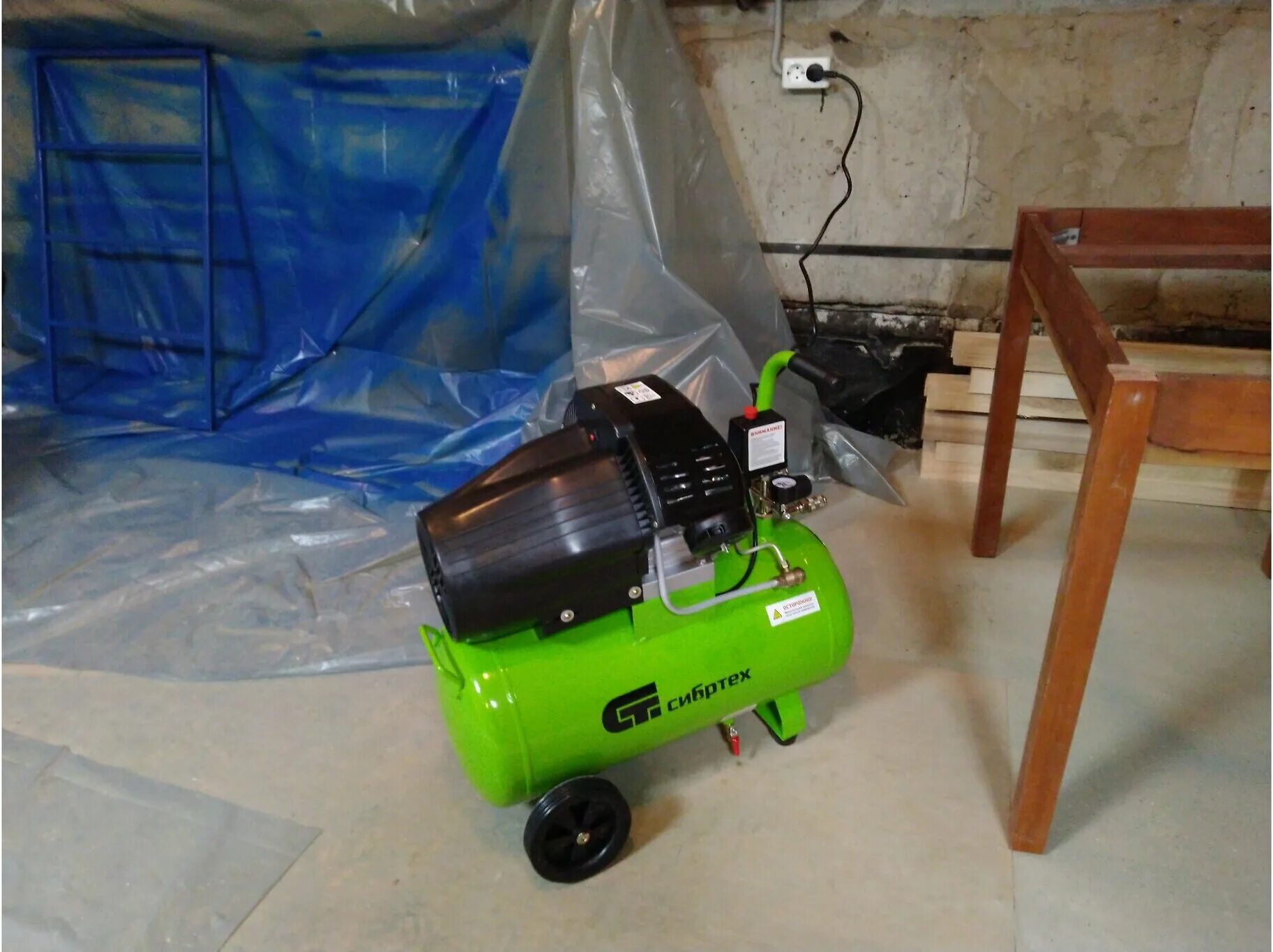 воздушный компрессор сибртех кк-2200/50 58040. сибртех 58037. компрессор поршневой масляный сибртех кк-2200/50. компрессор воздушный кк 2200 50. компрессор поршневой масляный сибртех кк-2200/50.