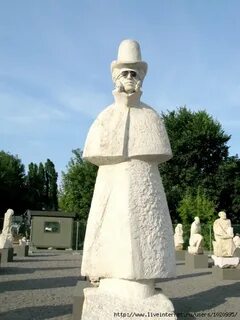 Статуя жизни