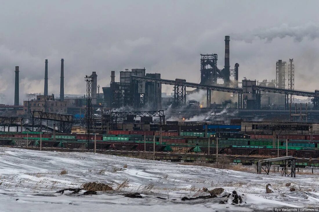 Тимертау солнечный город где это. Темиртау завод металлургический. Металлургический комбинат Караганда-Темиртау. Металлургический комбинат в Карагандинской области. Город Темиртау Карагандинской области.